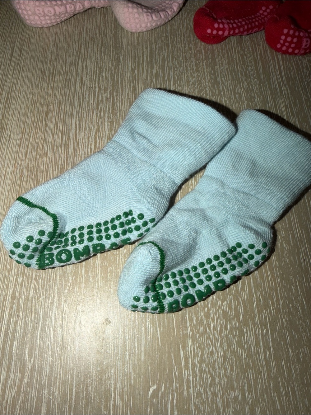 Set of 9 Bombas Baby Gripper socks size 6-12 months Play condition - Picture 2 of 10